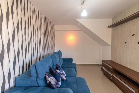 Casa para alugar com 126m², 3 quartos e 3 vagas Casa para alugar com 126m², 3 quartos e 3 vagasSala