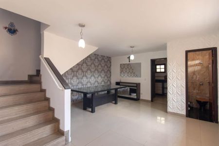 Casa para alugar com 126m², 3 quartos e 3 vagas Casa para alugar com 126m², 3 quartos e 3 vagasSala de Jantar