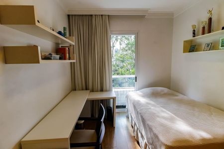 Apartamento à venda com 190m², 4 quartos e 4 vagas Apartamento à venda com 190m², 4 quartos e 4 vagasSuíte 1