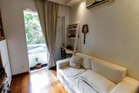 Apartamento à venda com 190m², 4 quartos e 4 vagas Apartamento à venda com 190m², 4 quartos e 4 vagasQuarto 1