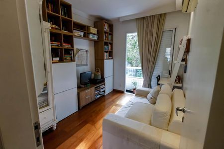 Apartamento à venda com 190m², 4 quartos e 4 vagas Apartamento à venda com 190m², 4 quartos e 4 vagasQuarto 1