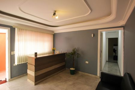 Casa à venda com 250m², 5 quartos e 2 vagas Casa à venda com 250m², 5 quartos e 2 vagasSala