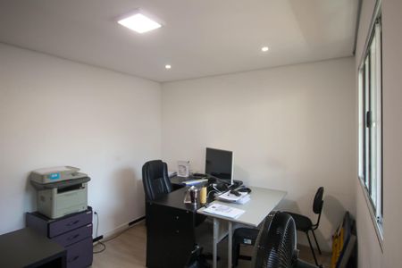 Casa à venda com 250m², 5 quartos e 2 vagas Casa à venda com 250m², 5 quartos e 2 vagasQuarto 5