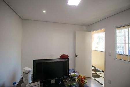 Casa à venda com 250m², 5 quartos e 2 vagas Casa à venda com 250m², 5 quartos e 2 vagasQuarto 4