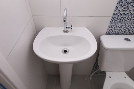 Apartamento à venda com 35m², 2 quartos e sem vagaBanheiro