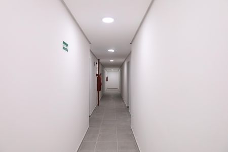 Apartamento à venda com 35m², 2 quartos e sem vagaÁrea comum - Saguão do andar