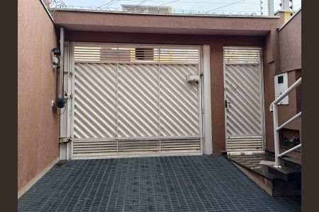 Casa à venda com 302m², 4 quartos e 7 vagasEntrada