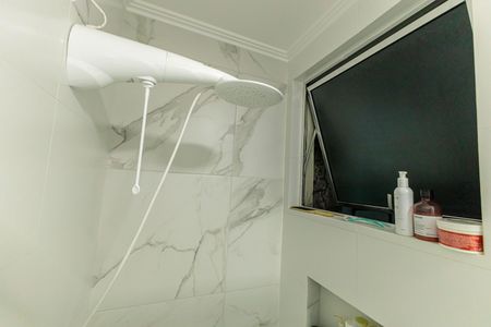 Apartamento para alugar com 72m², 2 quartos e sem vagaBanheiro