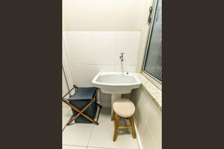 Apartamento para alugar com 72m², 2 quartos e sem vagaÁrea de Serviço
