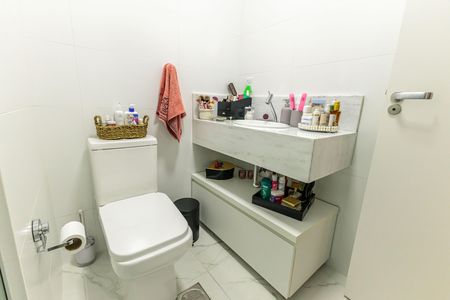 Apartamento para alugar com 72m², 2 quartos e sem vagaBanheiro