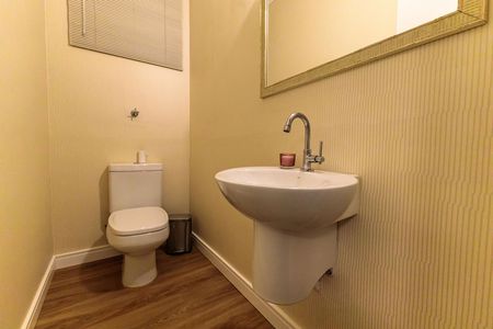 Apartamento para alugar com 72m², 2 quartos e sem vagaLavabo