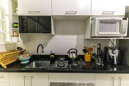 Apartamento para alugar com 72m², 2 quartos e sem vagaCozinha