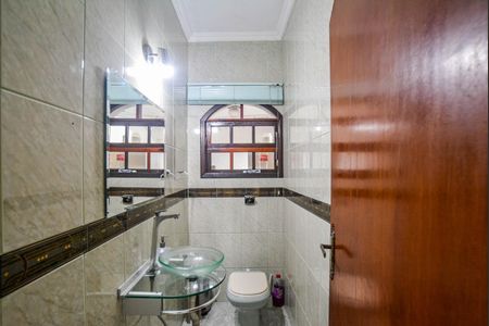 Casa para alugar com 160m², 3 quartos e 2 vagasLavabo