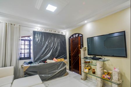 Casa para alugar com 160m², 3 quartos e 2 vagasSala
