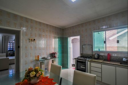 Casa para alugar com 160m², 3 quartos e 2 vagasCozinha