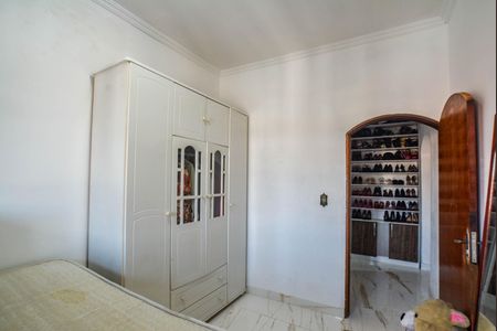 Casa para alugar com 160m², 3 quartos e 2 vagasQuarto 1