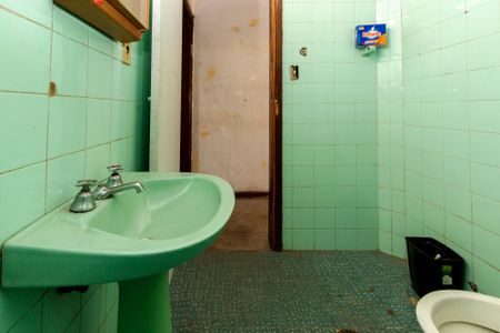 Casa à venda com 130m², 1 quarto e 2 vagasBanheiro