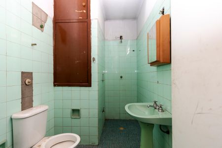 Casa à venda com 130m², 1 quarto e 2 vagasBanheiro