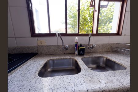 Casa à venda com 541m², 2 quartos e 4 vagasCozinha