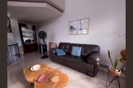 Casa à venda com 541m², 2 quartos e 4 vagasSala