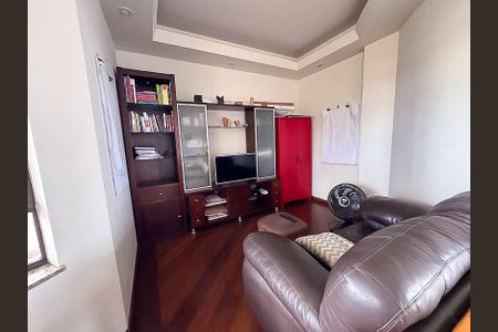 Casa à venda com 541m², 2 quartos e 4 vagasSala