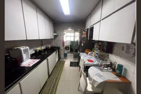 Apartamento à venda com 128m², 4 quartos e 1 vagaFoto 07