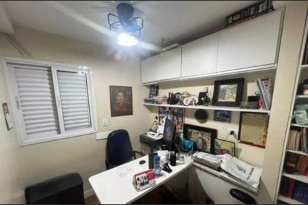 Apartamento à venda com 128m², 4 quartos e 1 vagaFoto 09