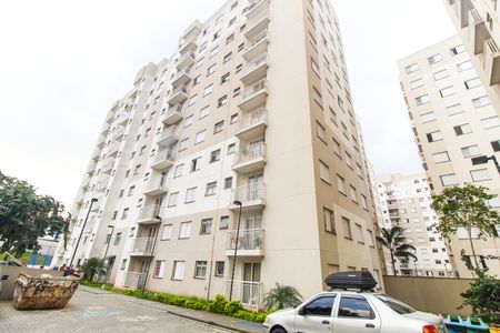 Apartamento para alugar com 48m², 2 quartos e 1 vaga Apartamento para alugar com 48m², 2 quartos e 1 vagaFachada