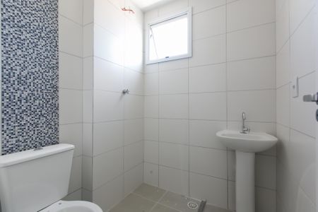 Apartamento para alugar com 35m², 2 quartos e sem vaga Apartamento para alugar com 35m², 2 quartos e sem vagaBanheiro