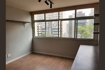 Apartamento à venda com 133m², 3 quartos e 1 vagaFoto 01