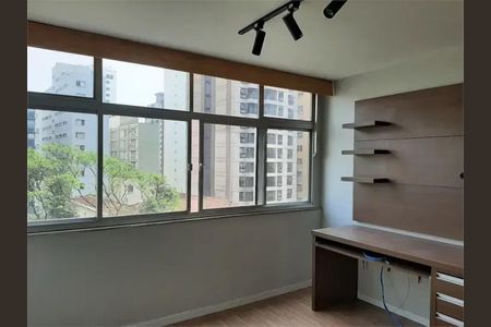 Apartamento à venda com 133m², 3 quartos e 1 vagaFoto 01