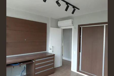 Apartamento à venda com 133m², 3 quartos e 1 vagaFoto 01