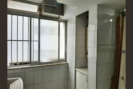 Apartamento à venda com 133m², 3 quartos e 1 vagaFoto 01