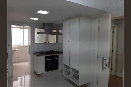 Apartamento à venda com 133m², 3 quartos e 1 vagaFoto 01