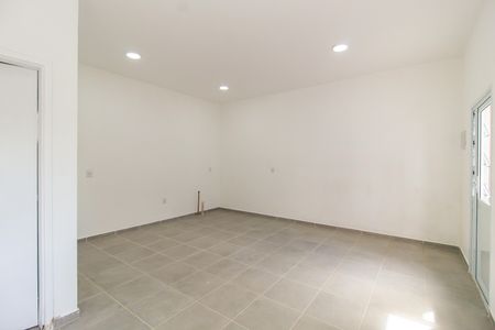 Apartamento para alugar com 35m², 2 quartos e sem vaga Apartamento para alugar com 35m², 2 quartos e sem vagaÁrea comum - Salão de festas