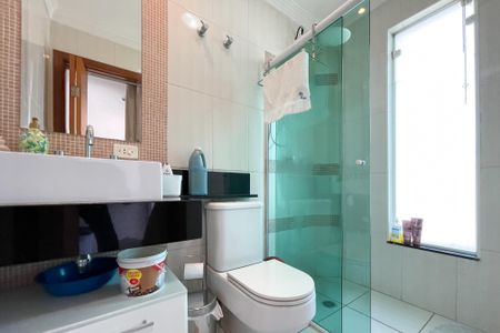 Casa à venda com 296m², 3 quartos e 4 vagasBanheiro - Suíte 2