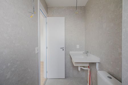 Apartamento à venda com 168m², 3 quartos e 2 vagasBanheiro da Suíte 2