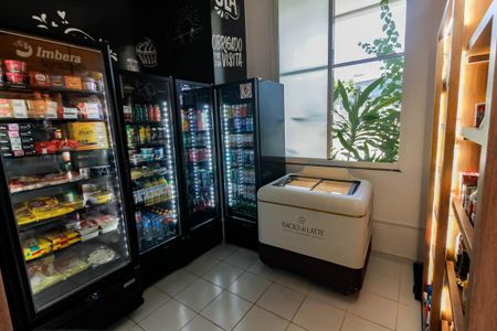 Apartamento à venda com 261m², 4 quartos e 4 vagasÁrea comum - Mercadinho