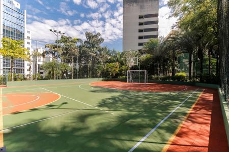 Apartamento à venda com 261m², 4 quartos e 4 vagasÁrea comum - Quadra Esportiva