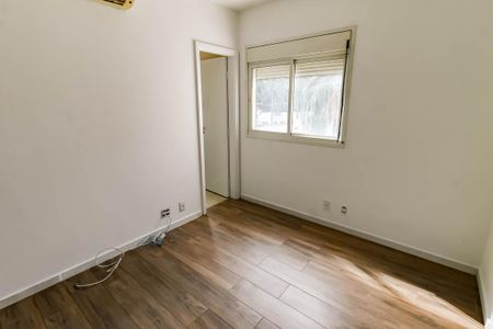 Apartamento à venda com 261m², 4 quartos e 4 vagasSuíte 1