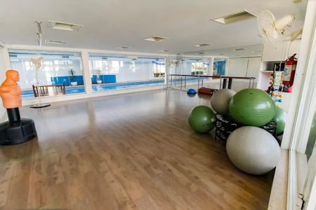 Apartamento à venda com 261m², 4 quartos e 4 vagasÁrea comum - Sala de ginástica 