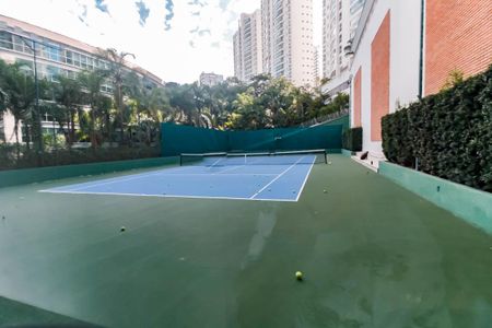 Apartamento à venda com 261m², 4 quartos e 4 vagasÁrea comum - Quadra Esportiva - Tênis