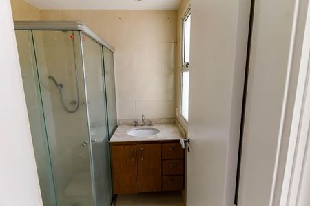 Apartamento à venda com 261m², 4 quartos e 4 vagasBanheiro da Suíte 1