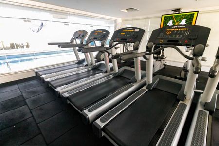 Apartamento à venda com 261m², 4 quartos e 4 vagasÁrea comum - Academia