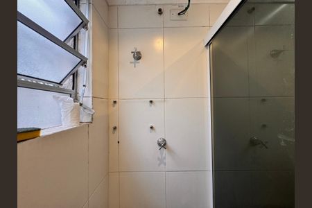 Apartamento à venda com 50m², 2 quartos e 1 vaga Apartamento à venda com 50m², 2 quartos e 1 vagaBanheiro