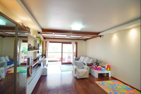 Apartamento à venda com 186m², 3 quartos e 2 vagasSala