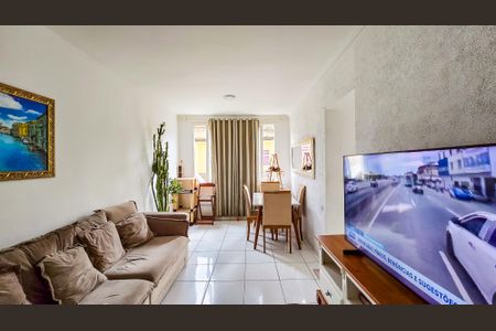 Apartamento à venda com 80m², 2 quartos e 1 vagaSala