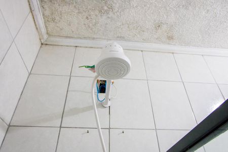 Casa à venda com 250m², 3 quartos e 4 vagas Casa à venda com 250m², 3 quartos e 4 vagasCasa 1 - Banheiro