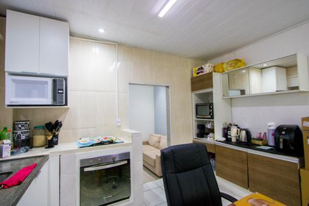 Casa à venda com 250m², 3 quartos e 4 vagas Casa à venda com 250m², 3 quartos e 4 vagasCasa 2 - Cozinha