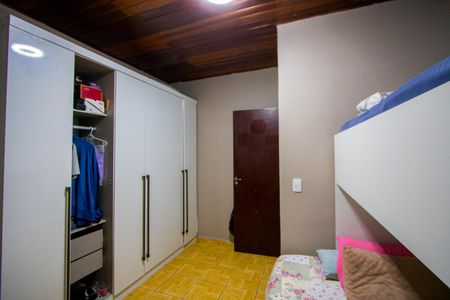 Casa à venda com 250m², 3 quartos e 4 vagas Casa à venda com 250m², 3 quartos e 4 vagasCasa 1 - Quarto 1